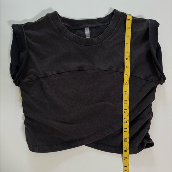 FREE PEOPLE MOVEMENT Women's HOT SHOT Crossover Only Top In Black Size: Medium - Picture 8 of 11